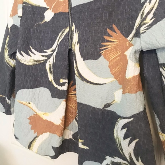 COPY - Artsy cranes boxy cropped bird blouse - Picture 7 of 7